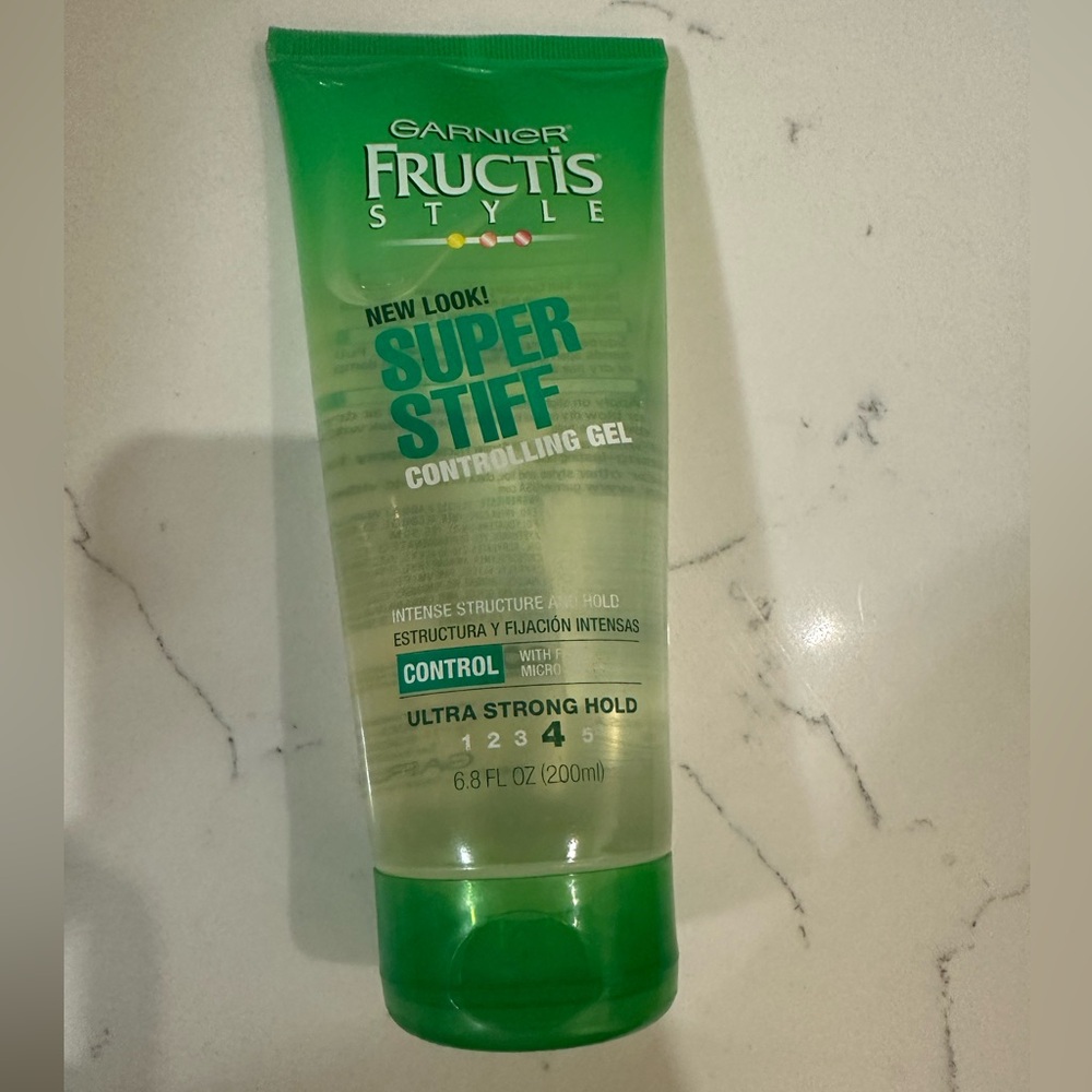 Garnier Fructis SUPER STIFF CONTROLING GEL